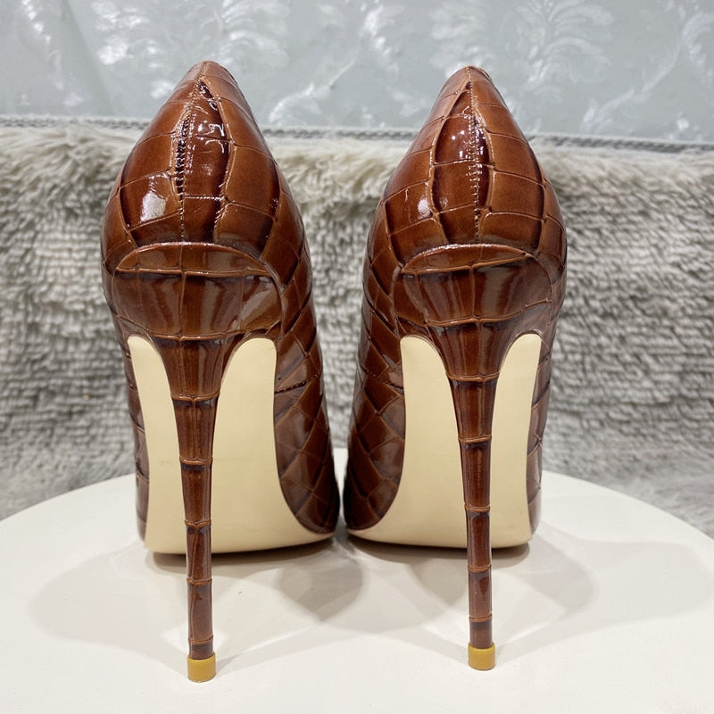 Coffee Brown Crocodile Pint Heels