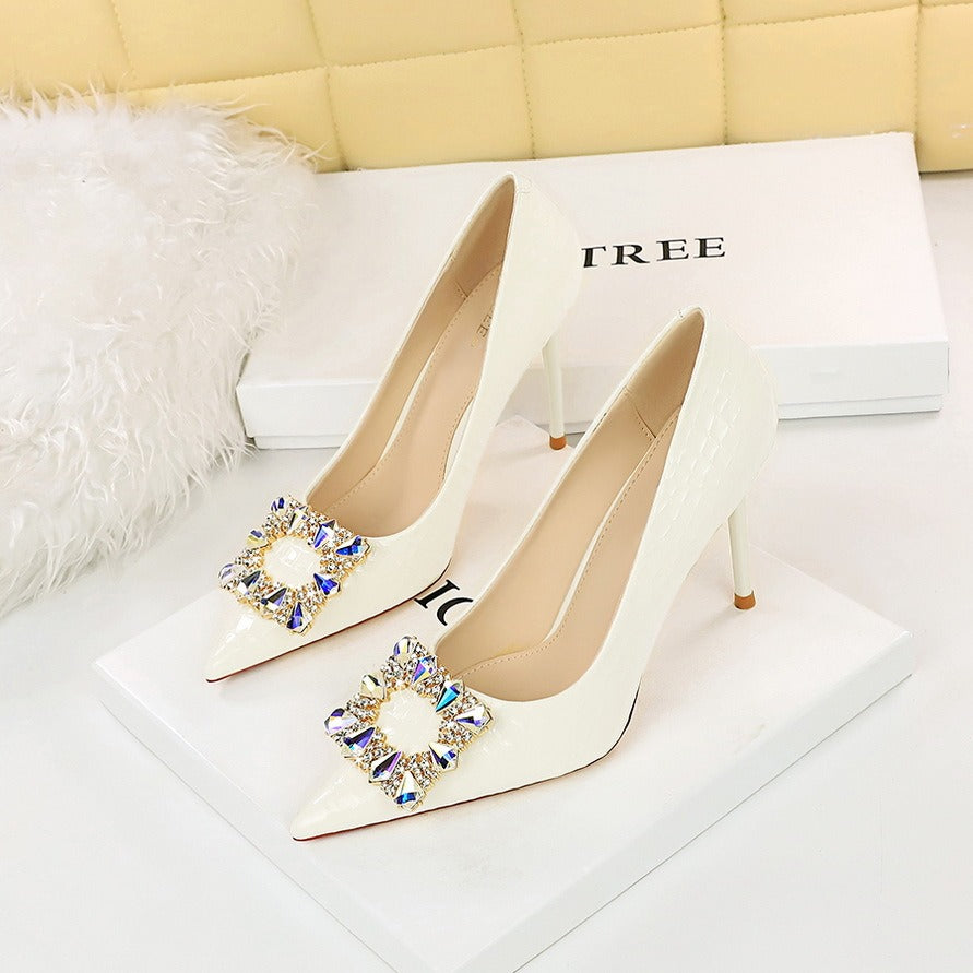 Metal Rhinestone Buckle Shoes