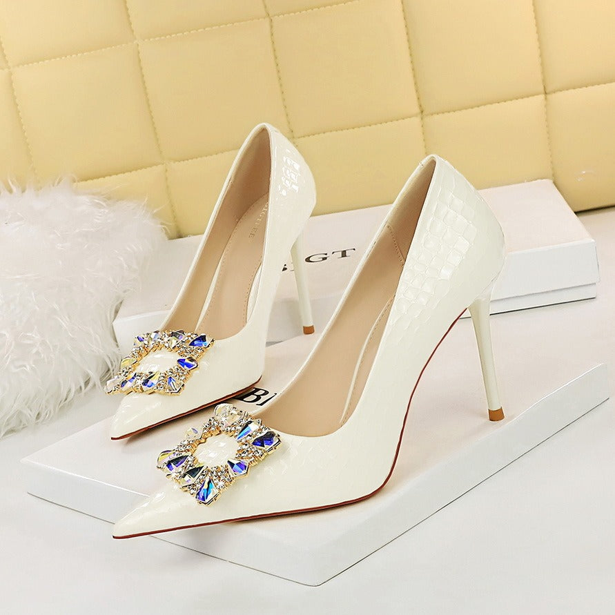 Metal Rhinestone Buckle Shoes